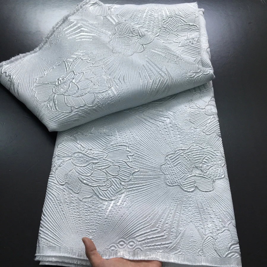 Nigerian Jacquard Lace Fabric 2025 High Quality 5 Yards Gilding African French Brocade Lace Fabric Elegant Dress for Women A4234