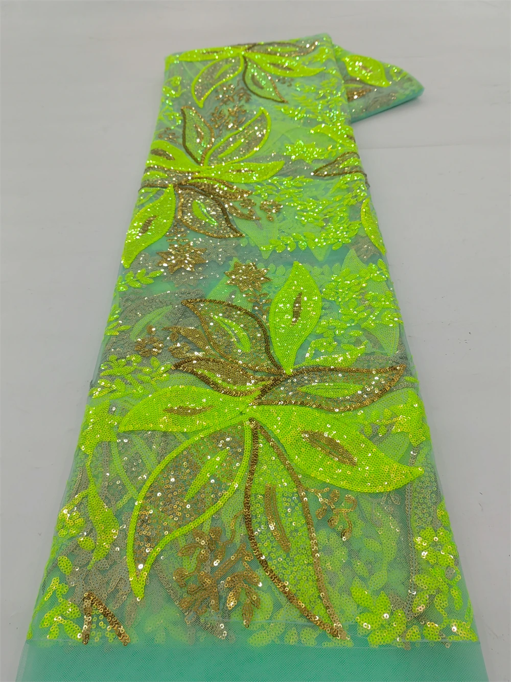 latest nigerian lace fabrics French Tulle Net Lace with Sequins and Beads African Embroidered Lace Fabric Lace Fabric for Sewing