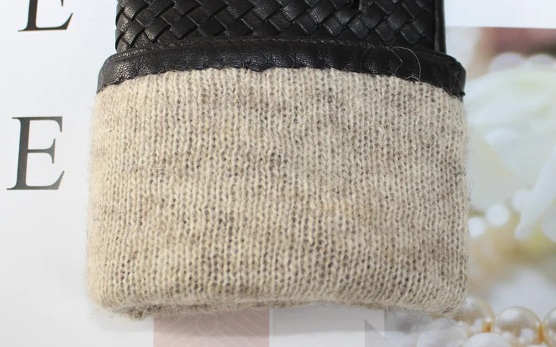 New Women's Sheepskin Gloves Touch Screen Leather Fashion Sheepskin Woven Warm Wool Knitted Lining Driving Gloves High End
