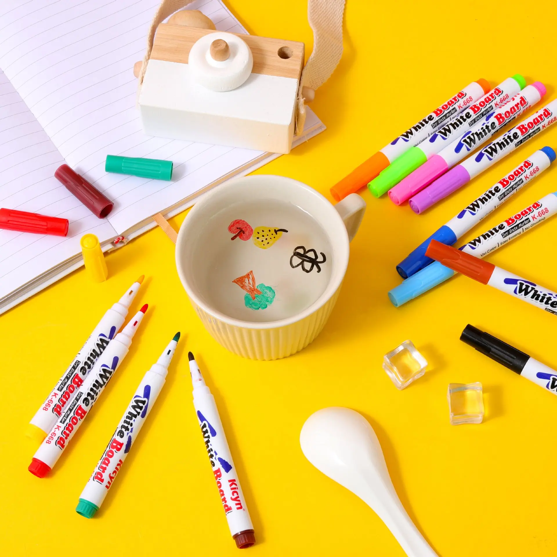 8/12 Colors Magical Water Floating Student Painting Brush Whiteboard Markers Pen Suspension Kids Educational Painting Pen Toys