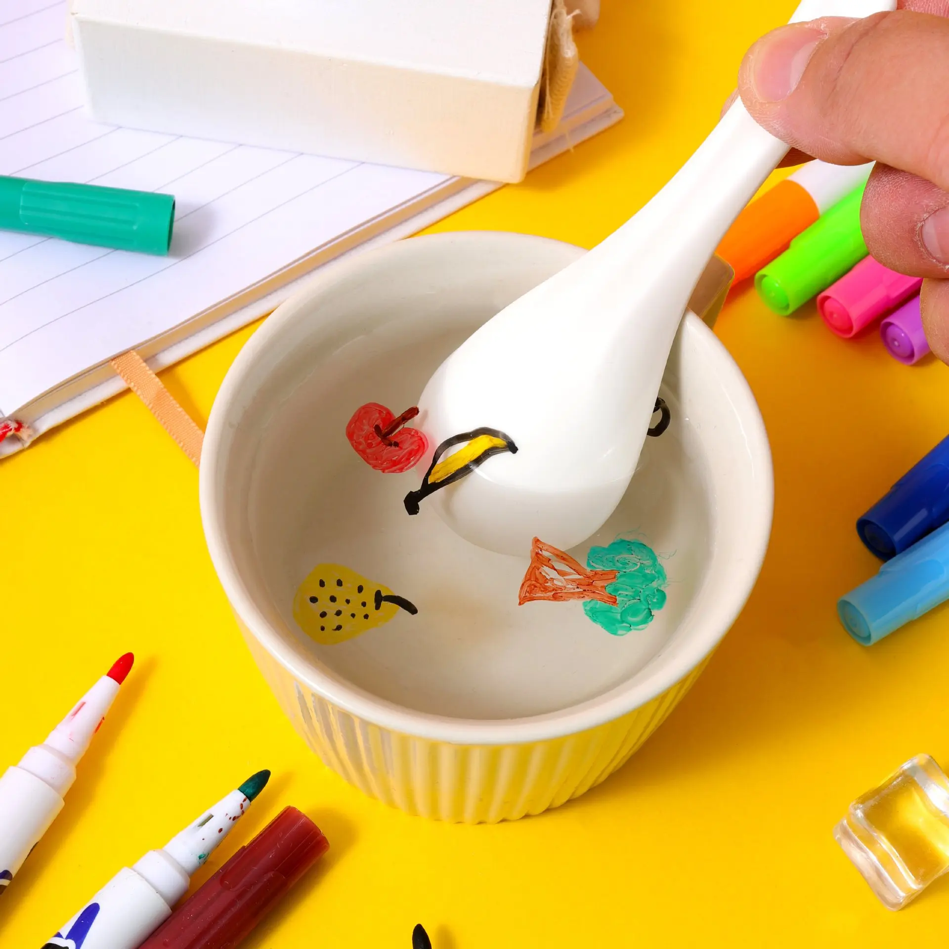 8/12 Colors Magical Water Floating Student Painting Brush Whiteboard Markers Pen Suspension Kids Educational Painting Pen Toys