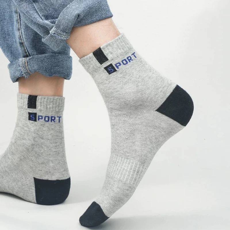5 Pairs Cotton Sock for Men Sport Breathable Soft Letter Fashion Sneakers High Elastic Middle Tube Stocking Towel Sox Summer