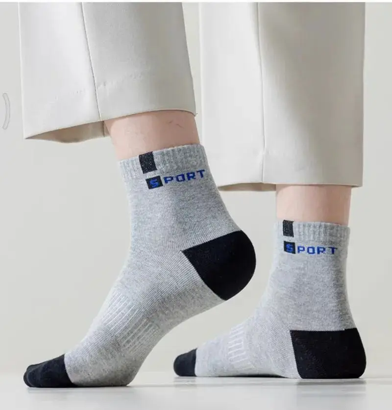 5 Pairs Cotton Sock for Men Sport Breathable Soft Letter Fashion Sneakers High Elastic Middle Tube Stocking Towel Sox Summer