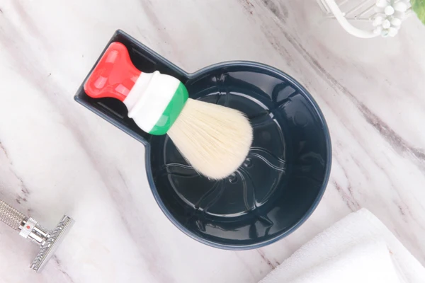 Yaqi High Quality Dark Blue Color Plastic Shaving Bowl For Men Shaving Brush