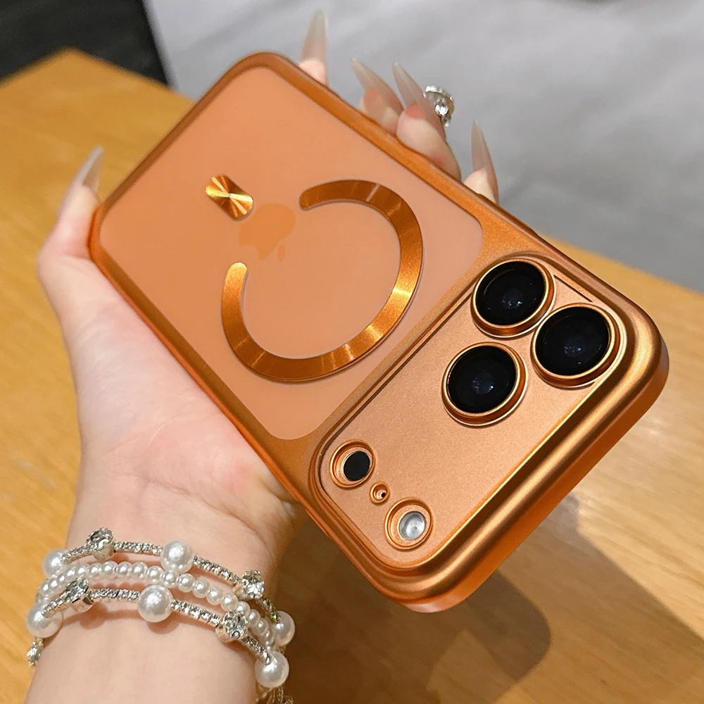 Luxury Matte Translucent Magnetic Phone Case For iPhone 18 17 Pro Max 17Pro Cases For Magsafe Wireless Charging Protector Cover