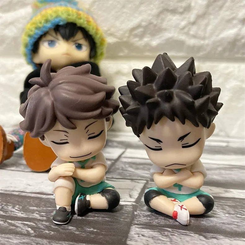 Japan Haikyu!! Shoulder Lean Fig Series 2 Blind Box ToyOikawa Tooru Keiji Akaashi Oikawa Tooru Action Figures Decoration Gifts