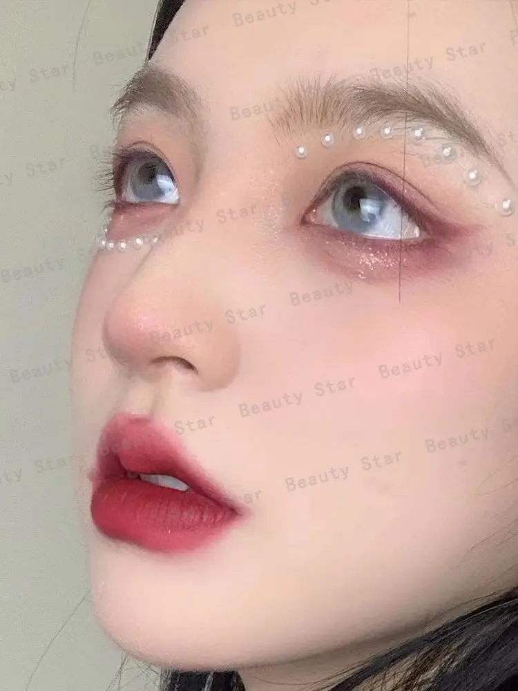 1 Pcs Self Adhesive Colored Diamonds Eyeshadow Stickers Color Crystal Diamond DIY Eyes Face Body Makeup Decorations Rhinestones