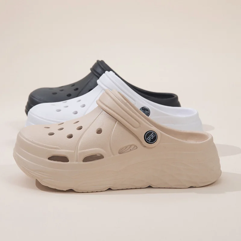Women's Fashion Platform Sandals Summer 2025 Thick Sole Soft Eva Clogs Garden Shoes for Women Hollow Out Non Slip Beach Sandals