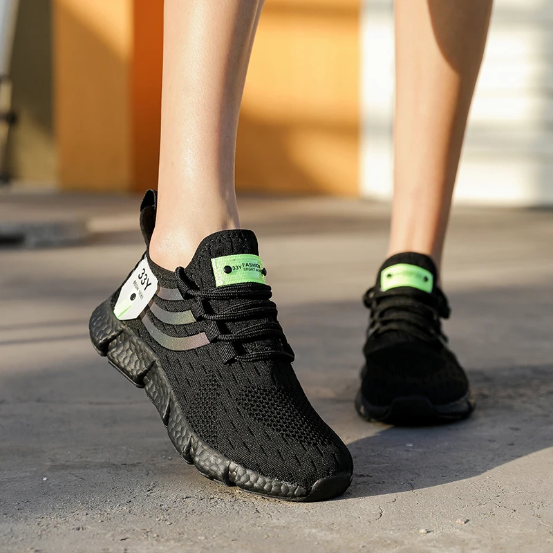 Men Casual Sport Shoes Breathable Lightweight Sneakers Outdoor Mesh Black Running Shoes Athletic Jogging Tenis Walking Shoes
