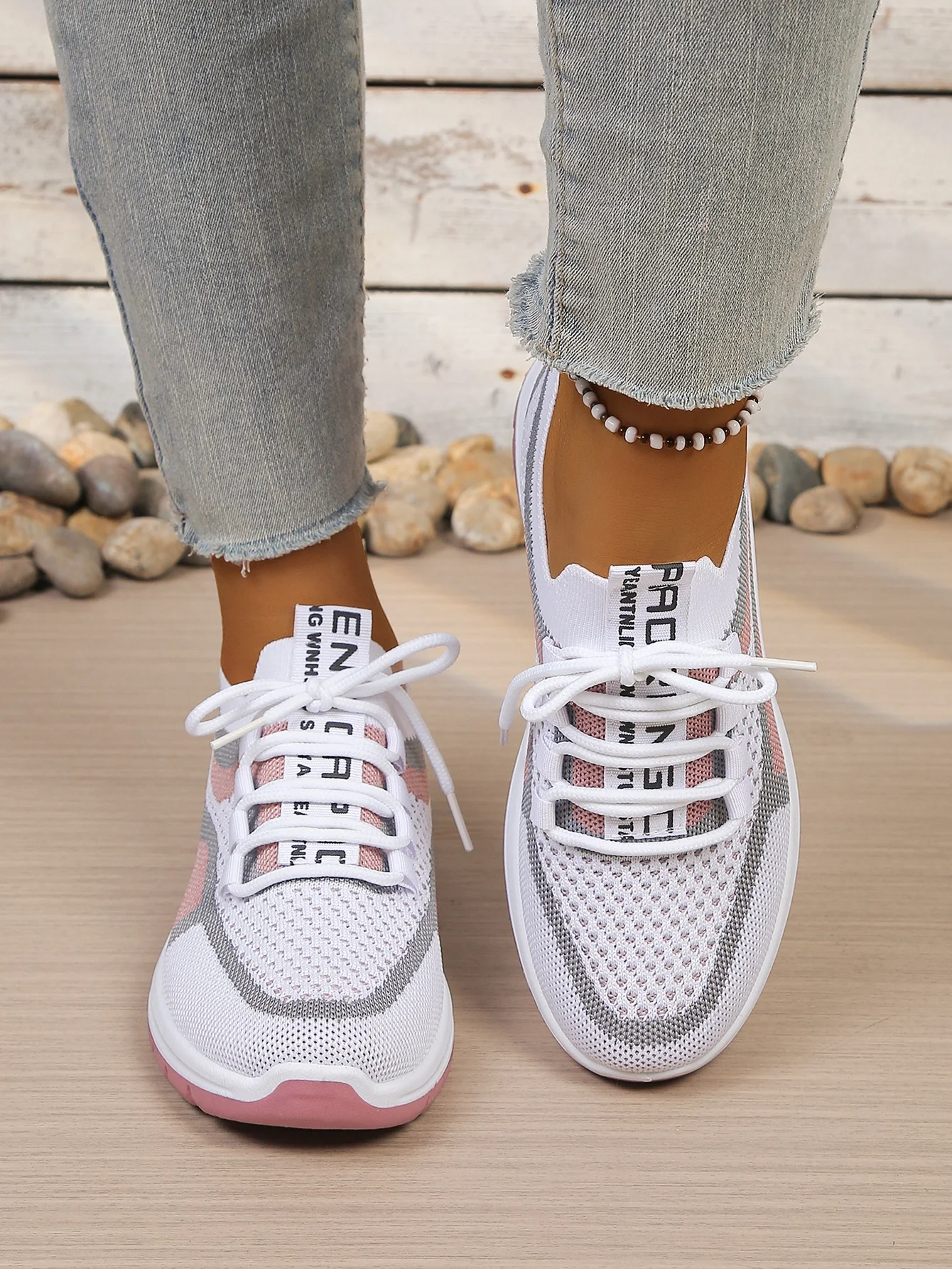 Women's Shoes Autumn 2026 Casual Sneaker New Style Two‑Color Single Shoes Versatile Fashionable Work Shoes Free Shipping