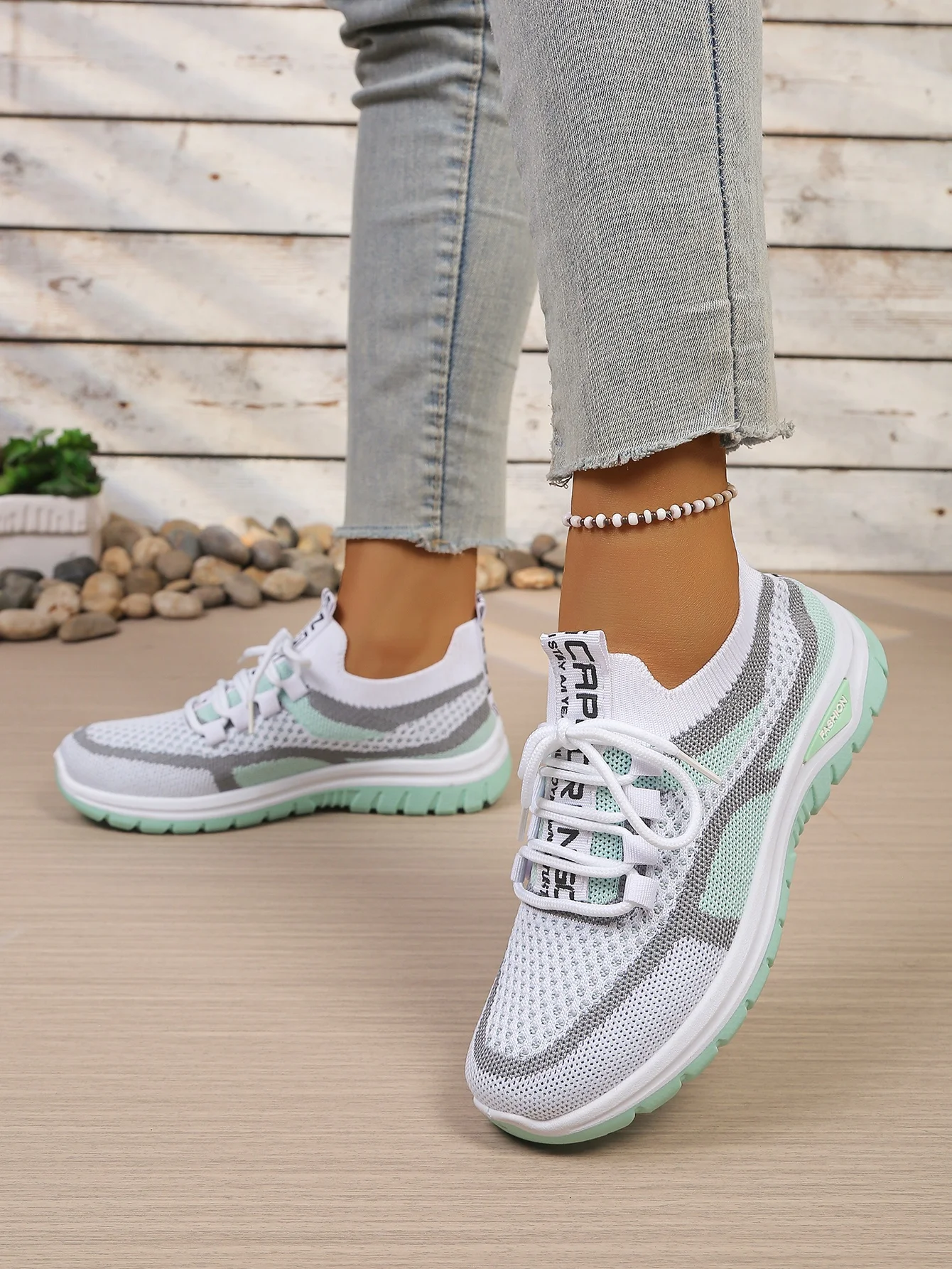 Women's Shoes Autumn 2026 Casual Sneaker New Style Two‑Color Single Shoes Versatile Fashionable Work Shoes Free Shipping