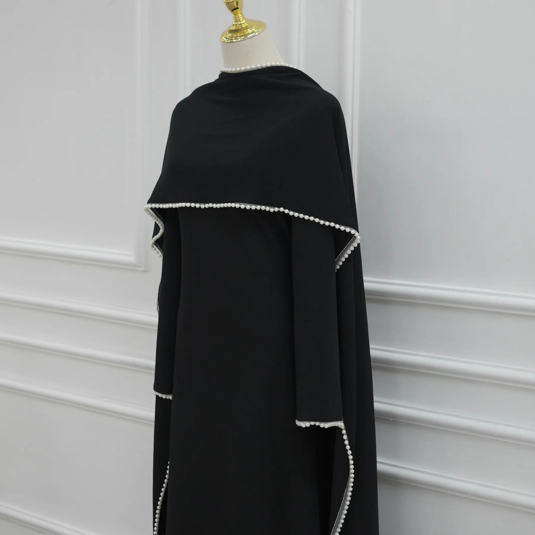 White Pearl Trim Cape Maxi Dress Women Elegant Long Sleeve Cinched Waist Muslim Robes 2026 Spring EID Abaya Lady Dresses