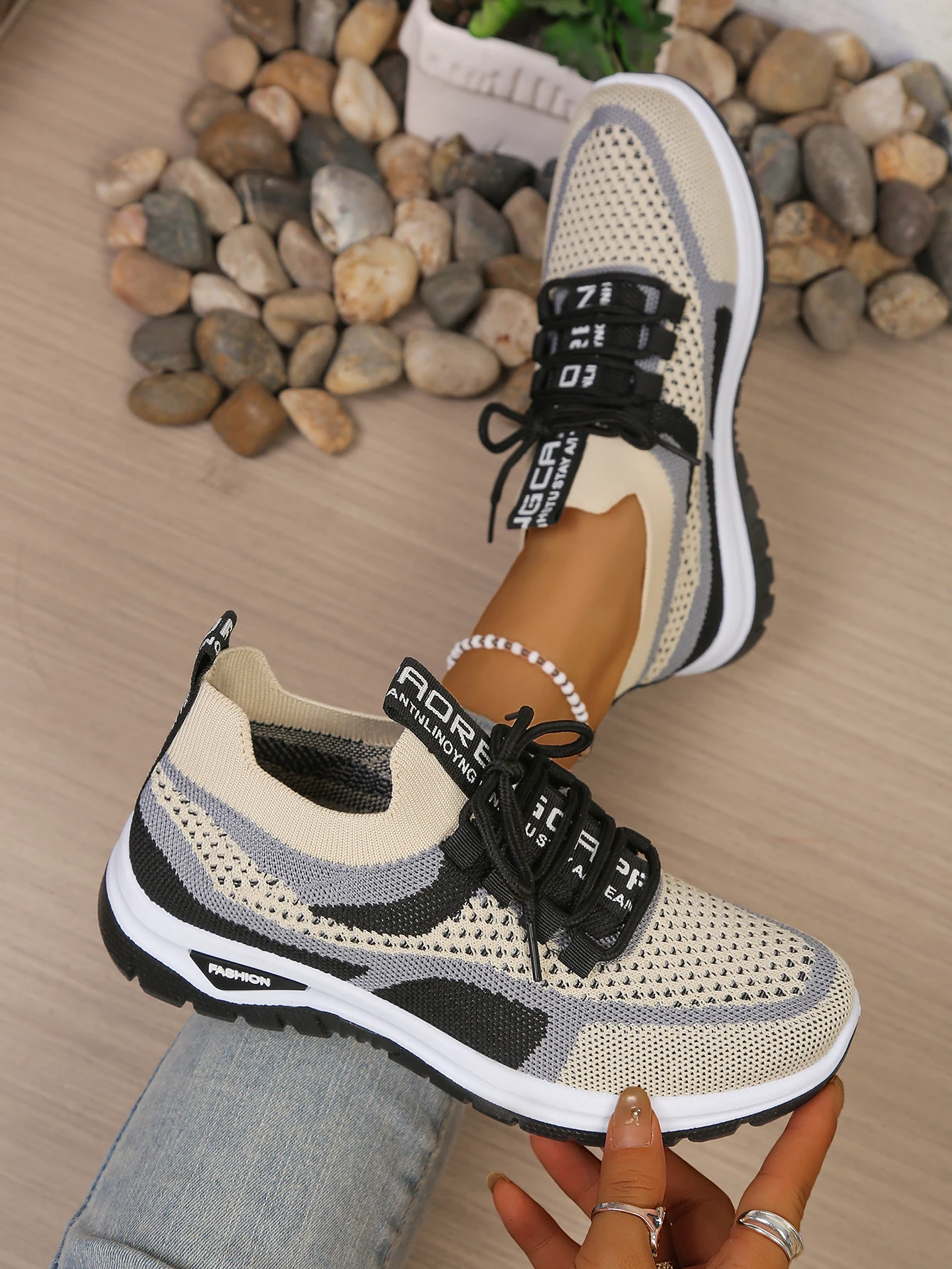 Women's Shoes Summer 2026 Casual Sneaker New Style Two-Color Single Shoes, Versatile, Casual and Fashionable Work Shoes
