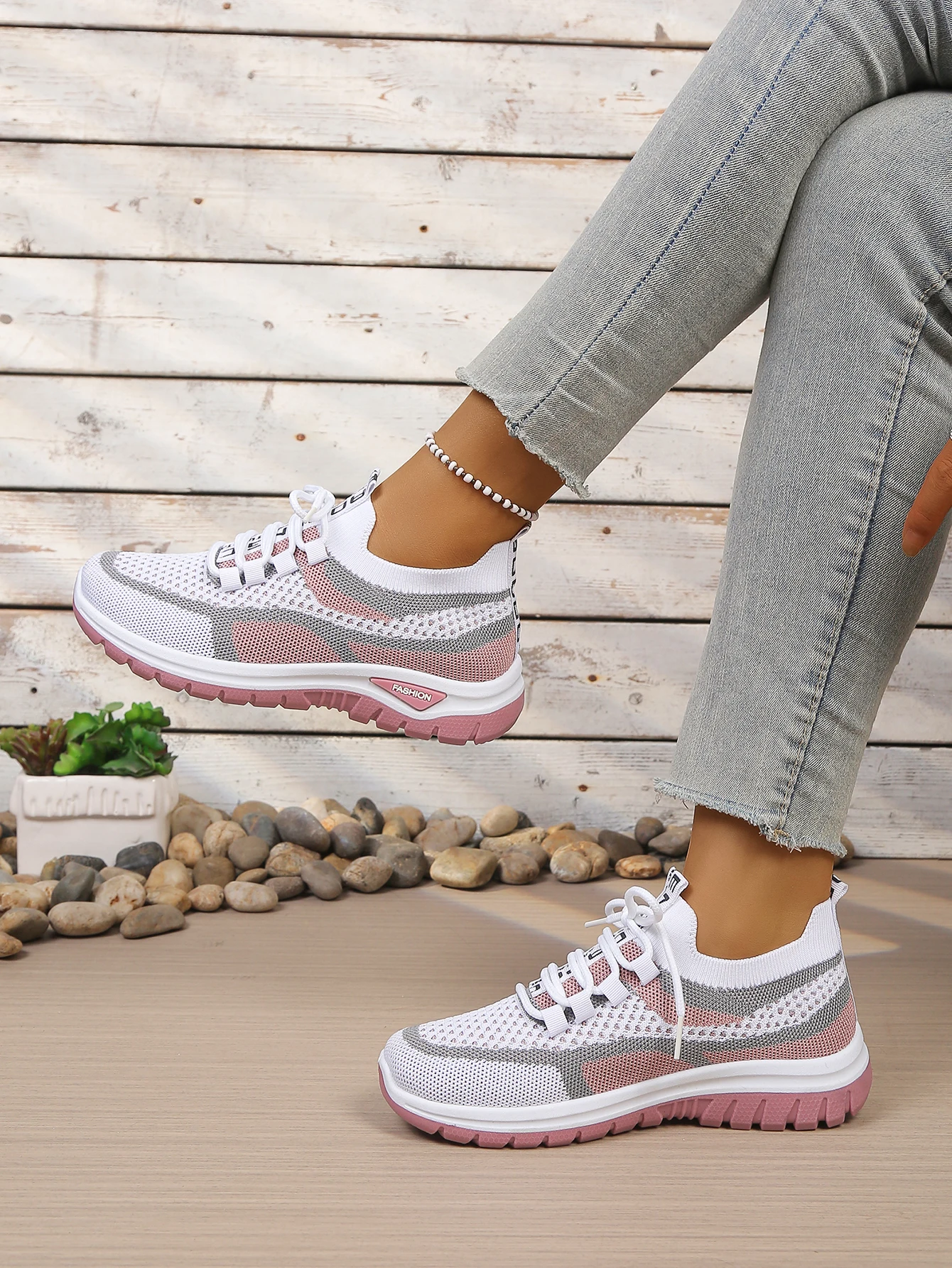 Women's Shoes Summer 2026 Casual Sneaker New Style Two-Color Single Shoes, Versatile, Casual and Fashionable Work Shoes