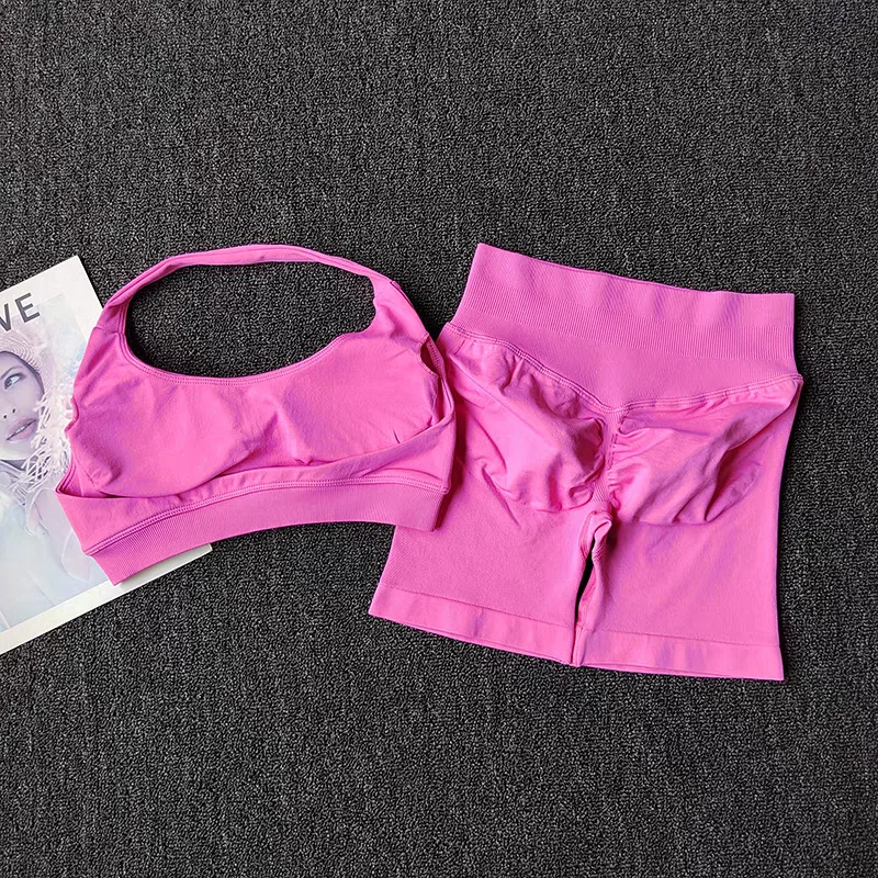 2 Pieces Yoga Suit for Women Seamless Fitness Gym Clothes Halter Sports Bra Matching Shorts Workout Sets Gym Set Outfit