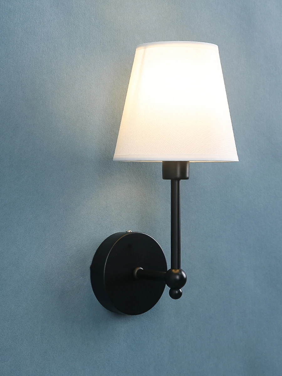 American Retro Wall Lamp Bedroom Bedside Lamp Bathroom Mirror Lamp Luster Luxury Sconce Fabric Lamp Shade TV Wall Lights Fixture