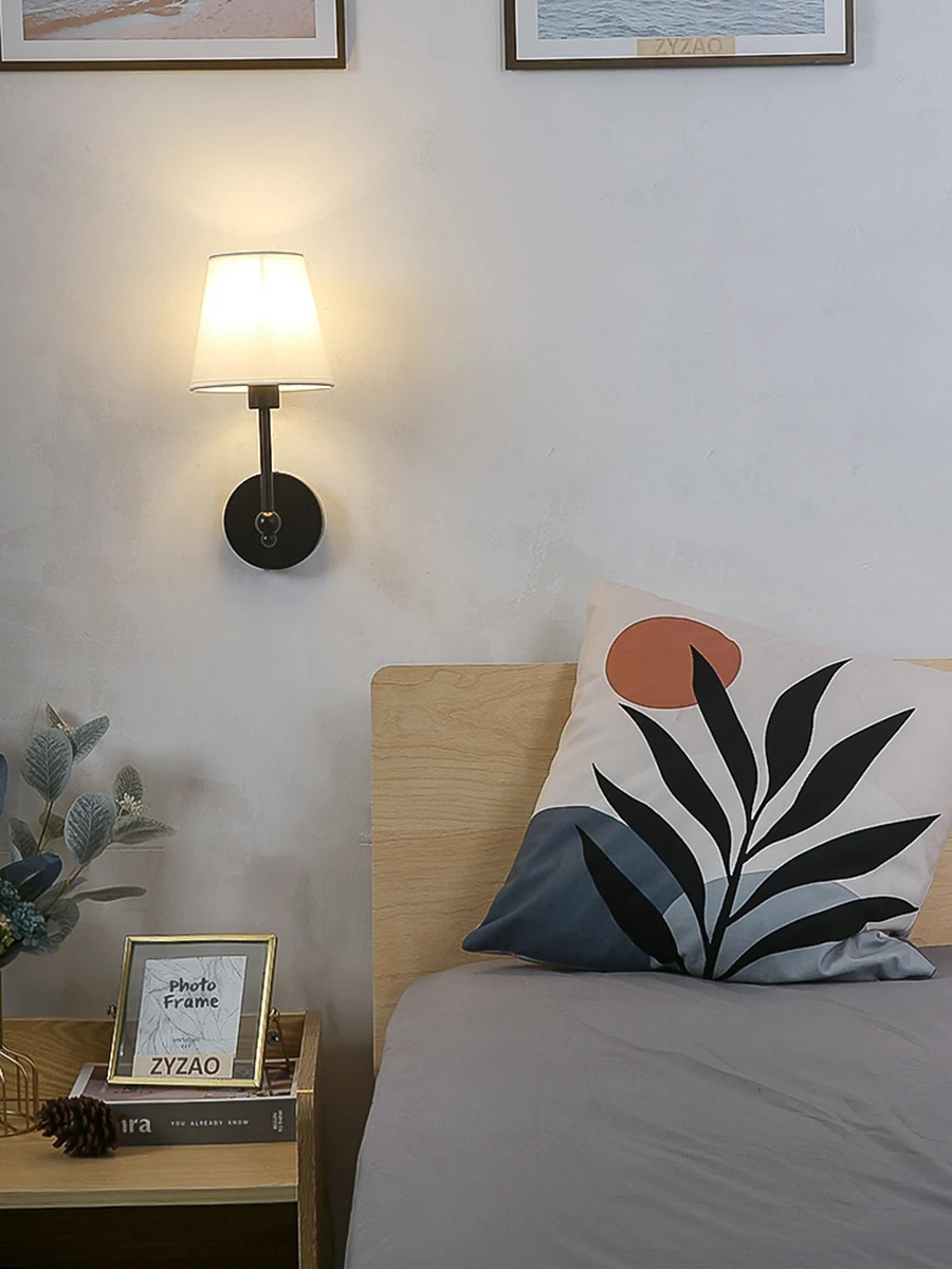 American Retro Wall Lamp Bedroom Bedside Lamp Bathroom Mirror Lamp Luster Luxury Sconce Fabric Lamp Shade TV Wall Lights Fixture