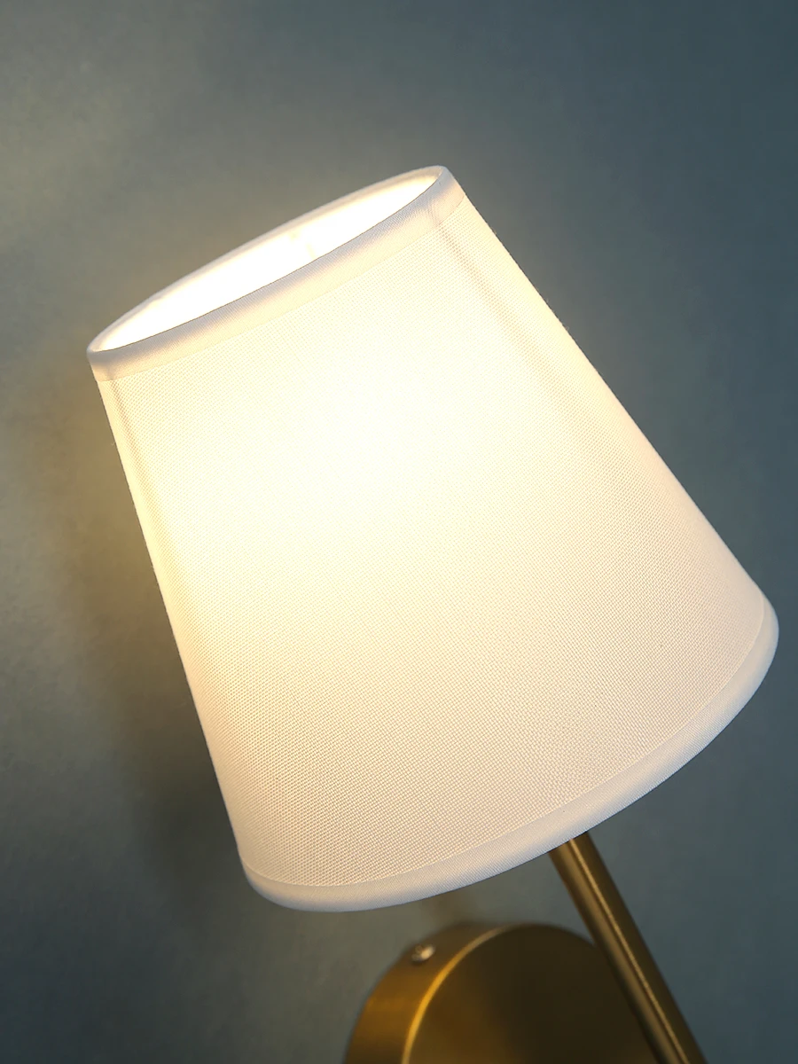 American Retro Wall Lamp Bedroom Bedside Lamp Bathroom Mirror Lamp Luster Luxury Sconce Fabric Lamp Shade TV Wall Lights Fixture