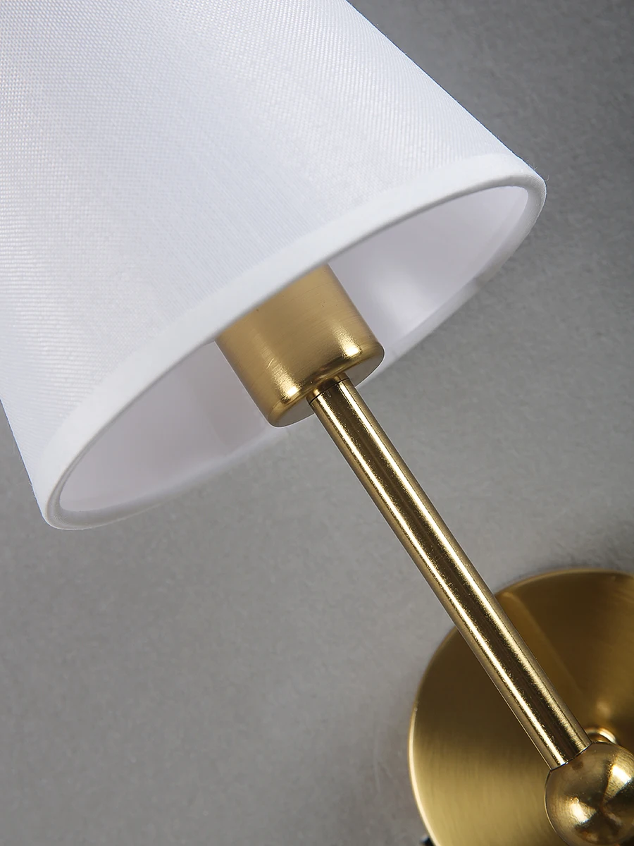 American Retro Wall Lamp Bedroom Bedside Lamp Bathroom Mirror Lamp Luster Luxury Sconce Fabric Lamp Shade TV Wall Lights Fixture