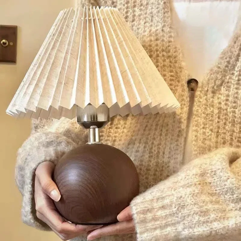 LED Table Lamp Nordic Pleated Fabric Tricolour Light US/EU /USB Living Room Home Bedroom Atmosphere Decoration LED Night Light