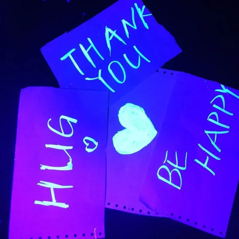 9W Led Black Light Bulb E27 UV 395nm Glow in Dark for Body Paint Club Party Neon Posters Led Blacklight 385-400nm Led Bulb Lamp