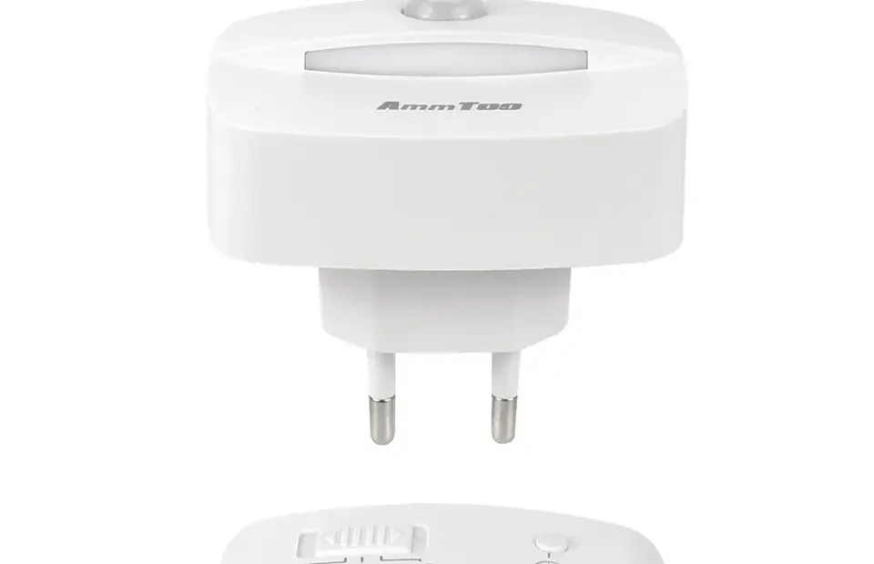 AC85-265V Led Night Light with Motion Sensor EU US Socket PIR Human Infrared Induction Lamp Plug in Wall Bedroom Hallway 3 Color