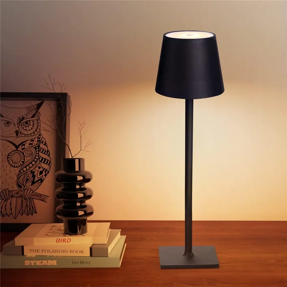 Hotel Cordless Usb Rechargeable Table Lamp Poldina Waterproof Touch Switch Table Lamps for Bedroom Hotel Living Room Restaurant