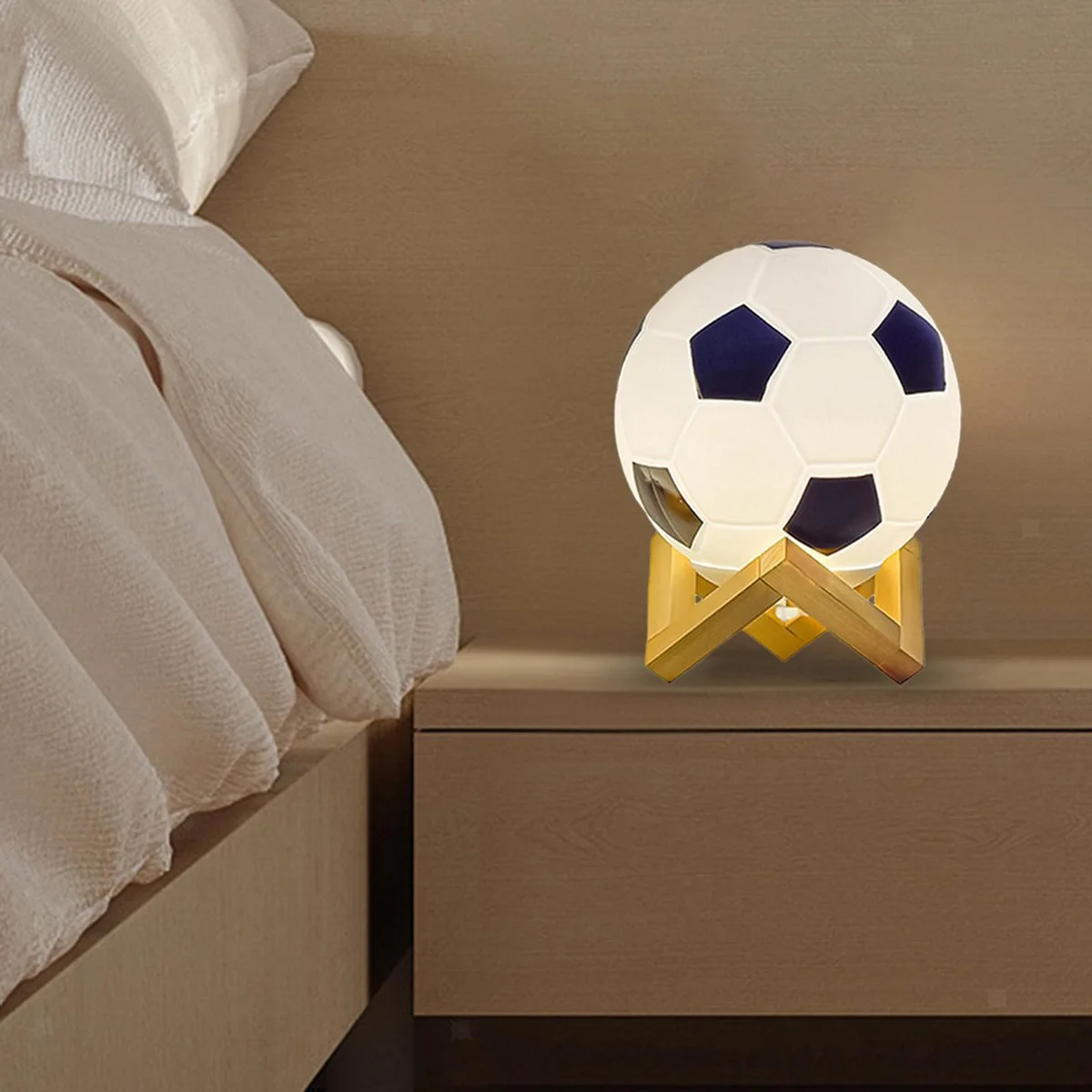 1pc 14cm/5.5in 3D Football Night Light Bedroom Desktop Decoration Soccer Lamp Battery Powered Perfect Gift For Teenagers Decor