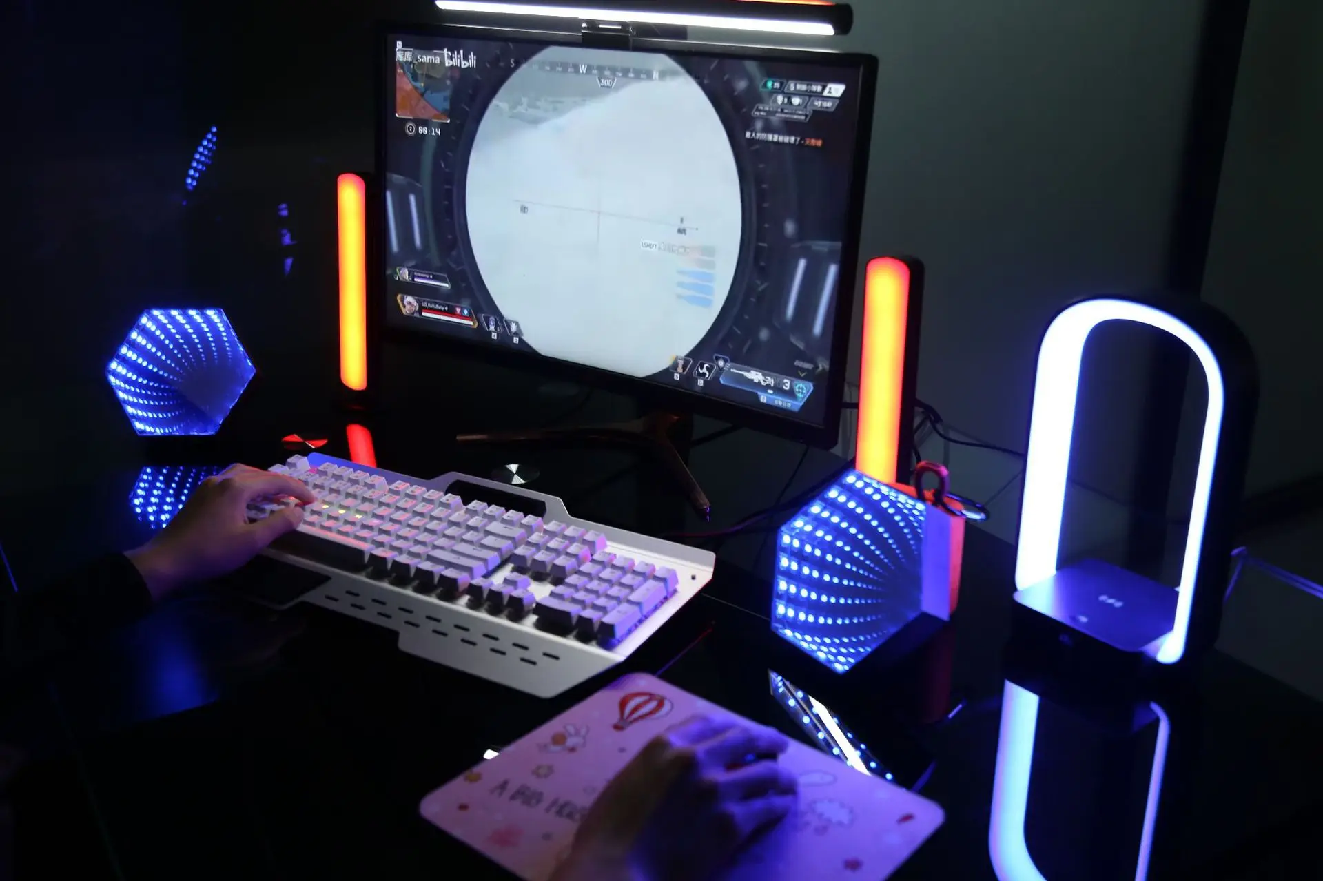 RGB 3D Hexagonal Mirror Tunnel Light LED Desktop Ambient Lamp Compute Game Music Rhythm Sync Pickup Lights Room Decoration