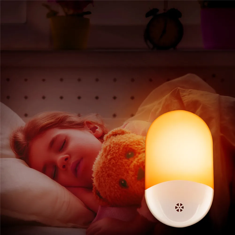 Plug in LED Night Light - Plug-and-Play Automatic Dusk to Dawn Photocell Sensor Night Lighting Lamp, Plug-in Wall Light