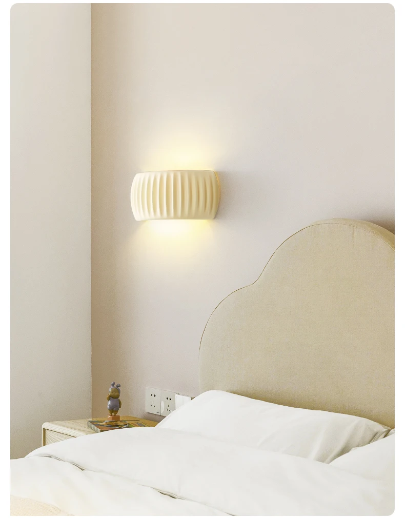 French European Wall Lamp Resin Bedroom Bedside Lamp Corridor Lamp Balcony Living Room Dining Room Simple Modern Wall Lamp