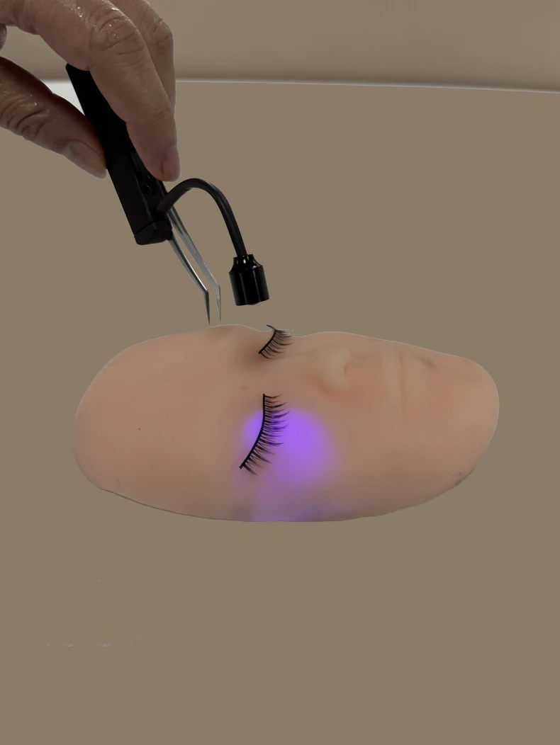 Handheld UV violet eyelash lamp 2&1 tweezers work lamp makeup eyelash grafting quick UV lamp rechargeable work beauty lamp