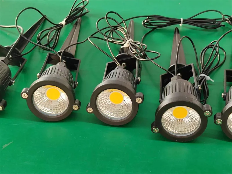 10-Pack Cable-Free LED Garden Decorative Lights 50W Safe Voltage 220V/110V/12V Waterproof Warm White Spot Lights for Lawn Lighti