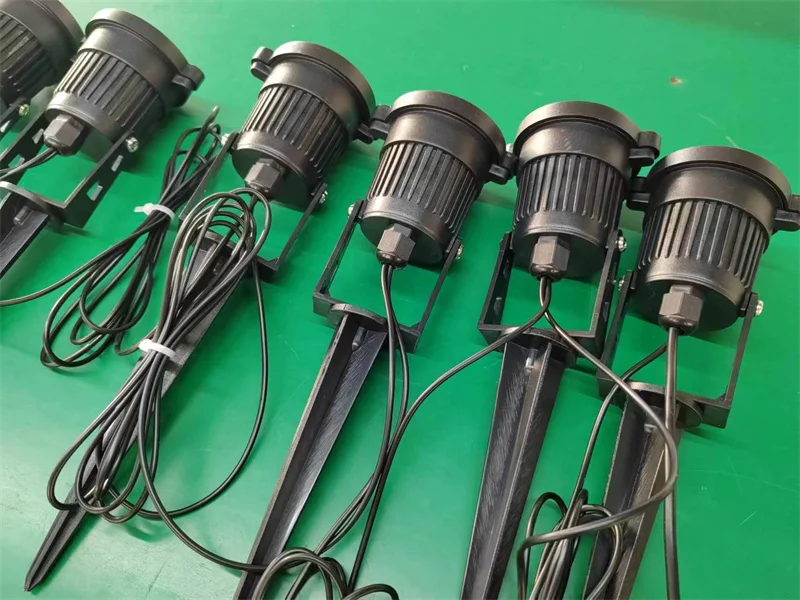 10-Pack Cable-Free LED Garden Decorative Lights 50W Safe Voltage 220V/110V/12V Waterproof Warm White Spot Lights for Lawn Lighti