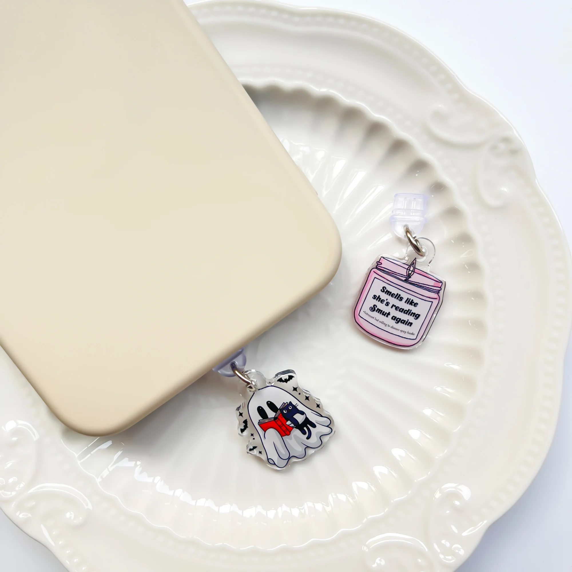 Cartoon Phone Charging Port Dust Plug Cute Acrylic Dustproof Cover for Type C Anti-Lost Phone Dust Plug Kawaii Phone Charm