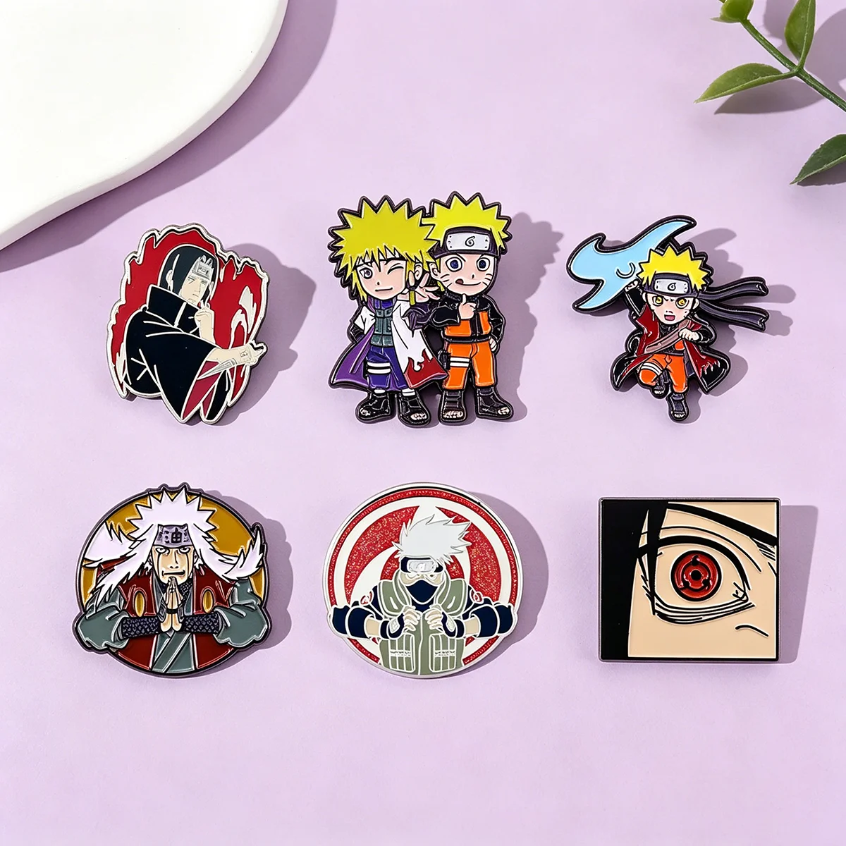 6Pcs/Set Anime Character Enamel Brooch Cartoon Uchiha Itachi Kakashi Jiraiya Metal Badge Lapel Pin Cosplay Accessories Fan Gifts