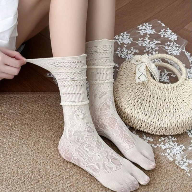 1-3Pairs Available Women Two Toe Socks Summer Breathable Elastic Sheer Hollow Floral Fashion Japanese Sweet Split Toe Tabi Socks