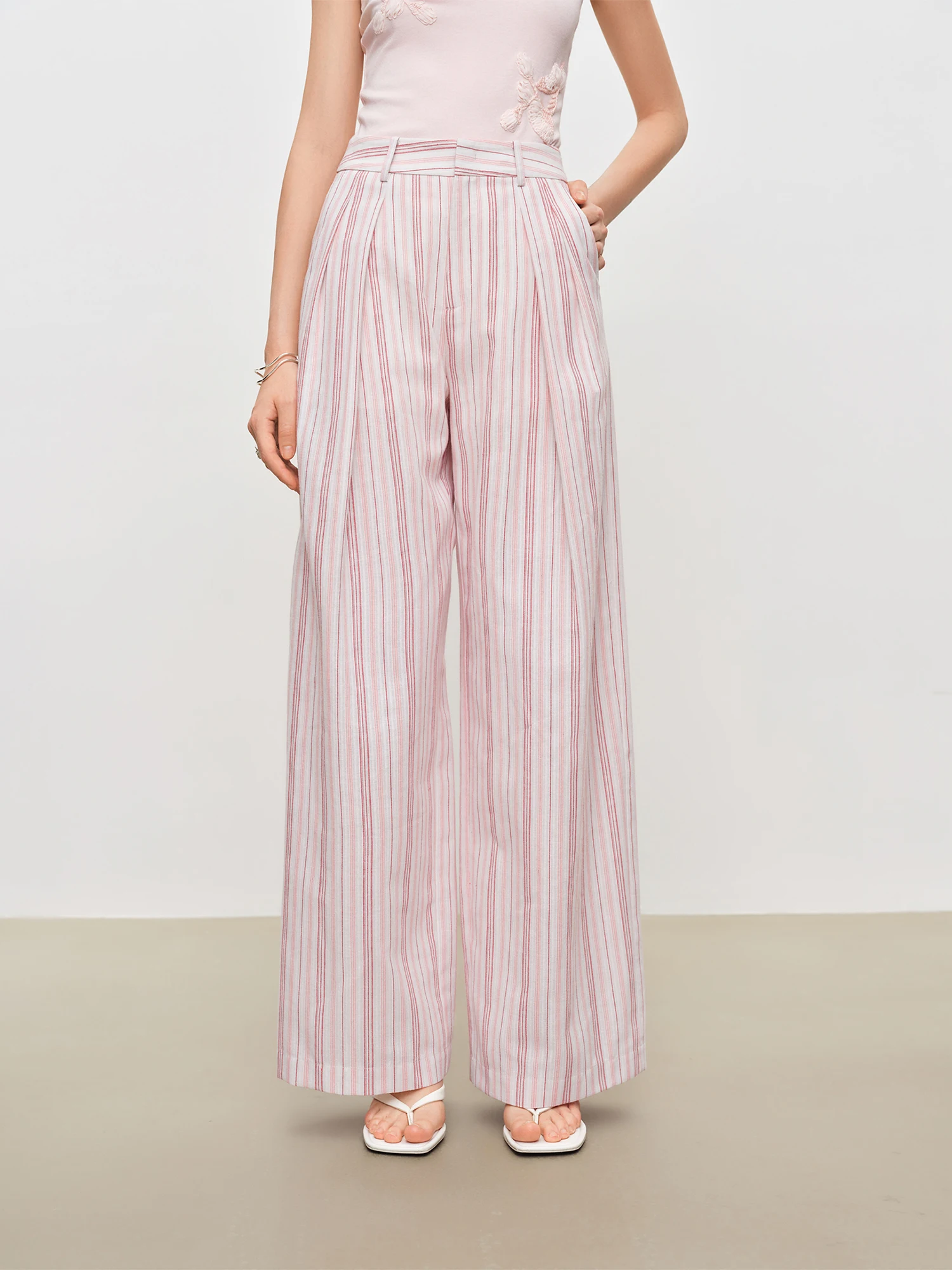 ZIQIAO Women's 2026 Summer New Arrival Vacation Two-Piece Set Bandeau Top & Striped High Waist Casual Pants Slim-Fit Outfit