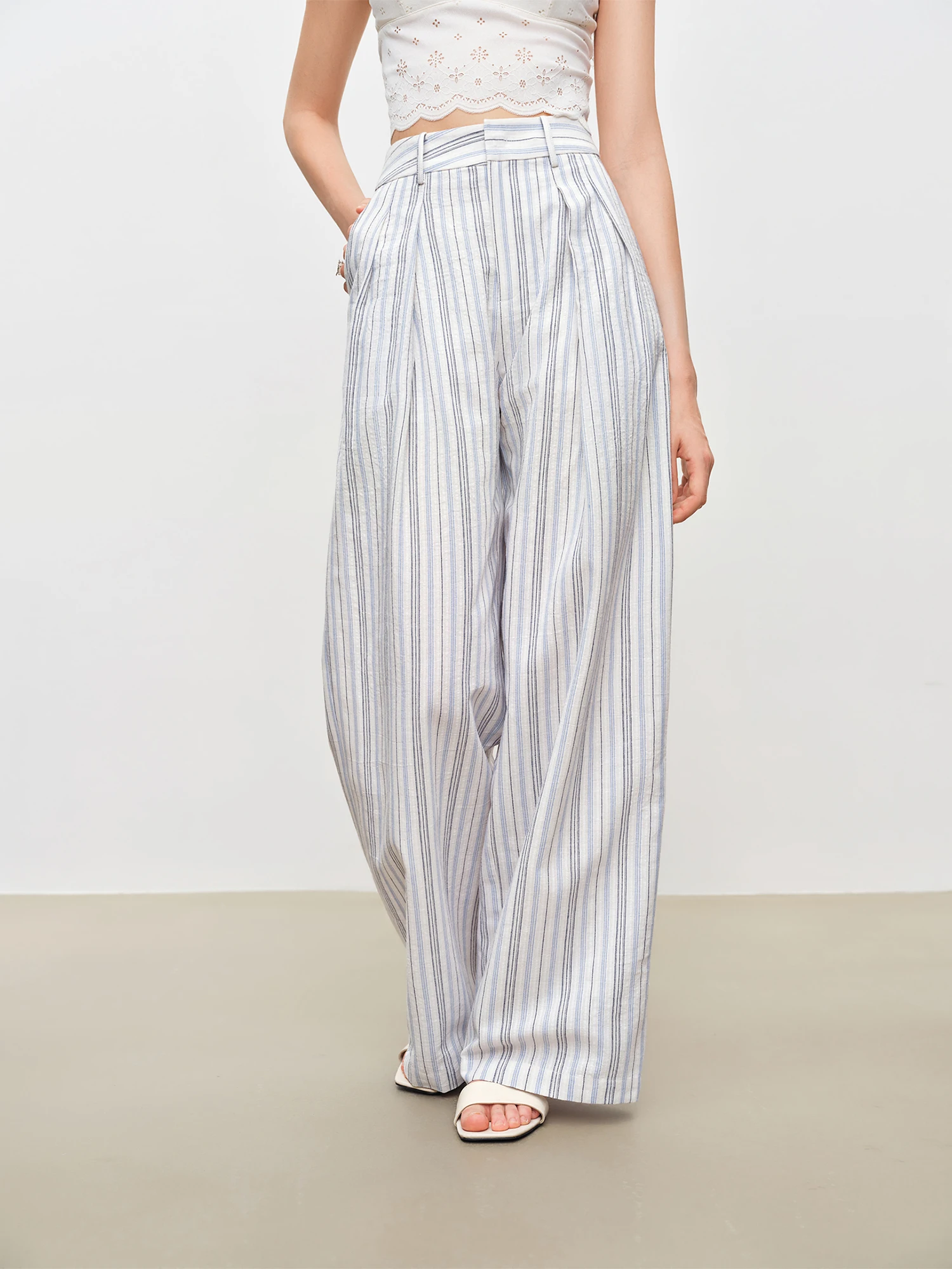ZIQIAO Women's 2026 Summer New Arrival Vacation Two-Piece Set Bandeau Top & Striped High Waist Casual Pants Slim-Fit Outfit