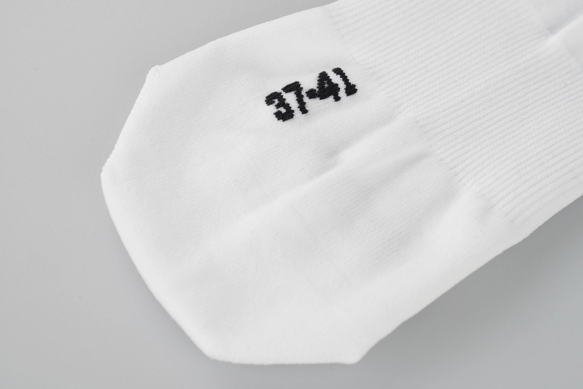 DAREVIE Cycling Socks Aero 2.0 Reduced Wind Resistance Men's Socks High Performance Moisture Wicking Anti Slip Men Cycling Socks