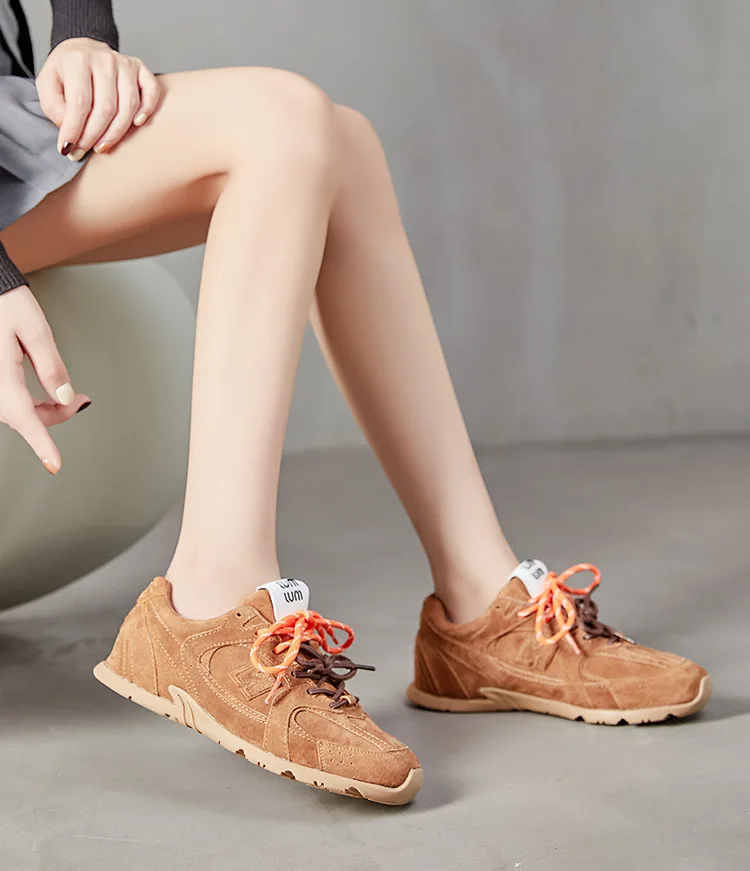 Beige Retro Casual Sneakers For Women Suede Upper With Double Green And Brown Laces Round Toe Comfortable Flat Sole Versatile