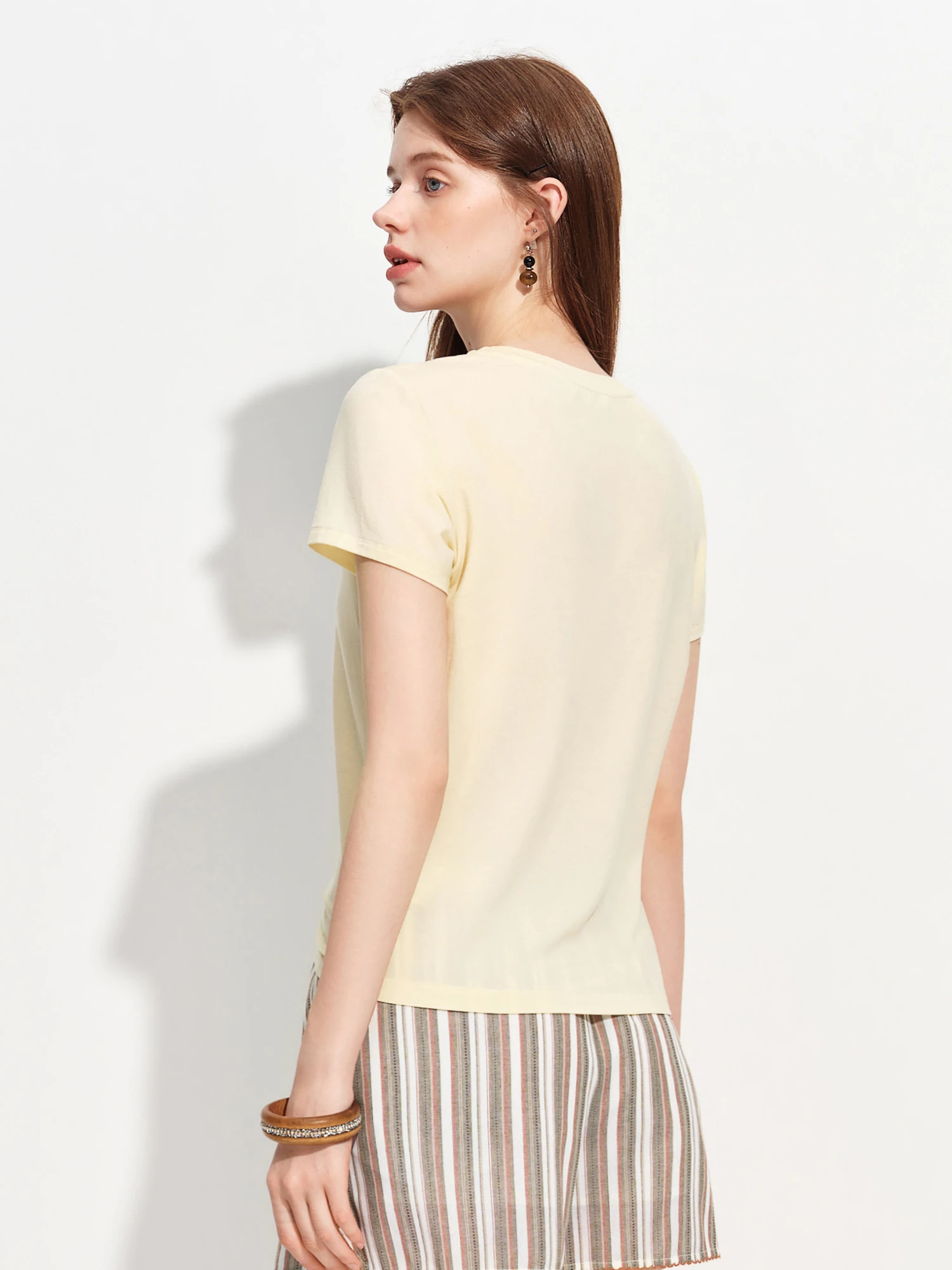 FSLE 2026 Summer Women's Soft Skin-Friendly Short Sleeve U-Neck & Round Neck Structured Shoulder Tee