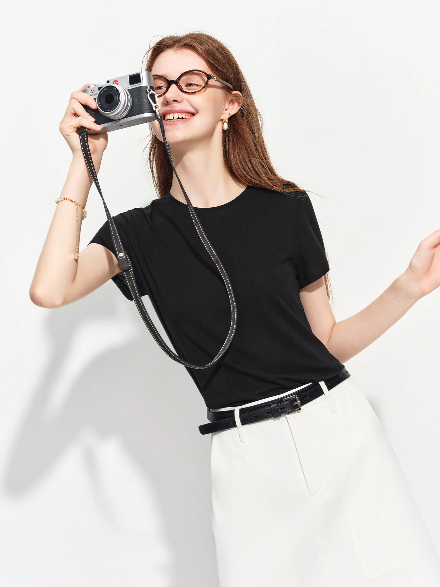 FSLE 2026 Summer Women's Soft Skin-Friendly Short Sleeve U-Neck & Round Neck Structured Shoulder Tee