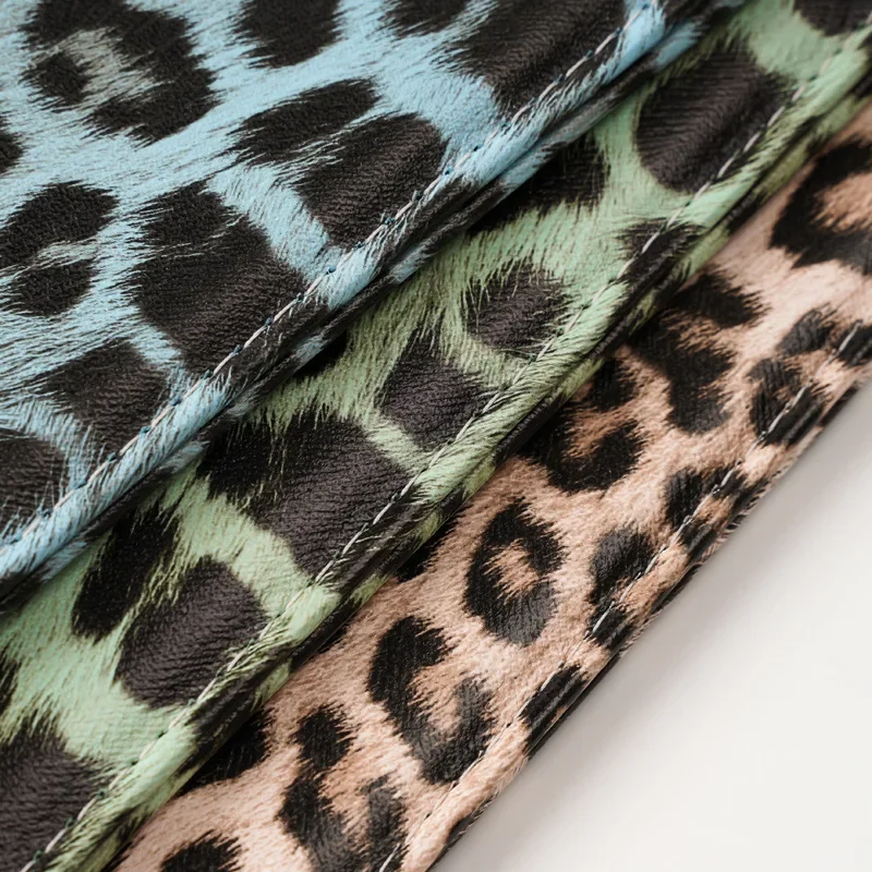Leopard Print Passport Protective Cover Travel Passport Holder Wallet Gift PU Leather Card Case Cover Unisex Storage Bag