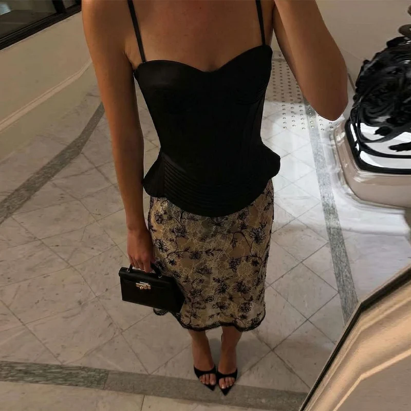 Sexy Fishbone Spaghetti Strap Corset Women's Slim Waist-cinching Backless Lace-up Tank Tops 2026 Summer New Female Pleated Top