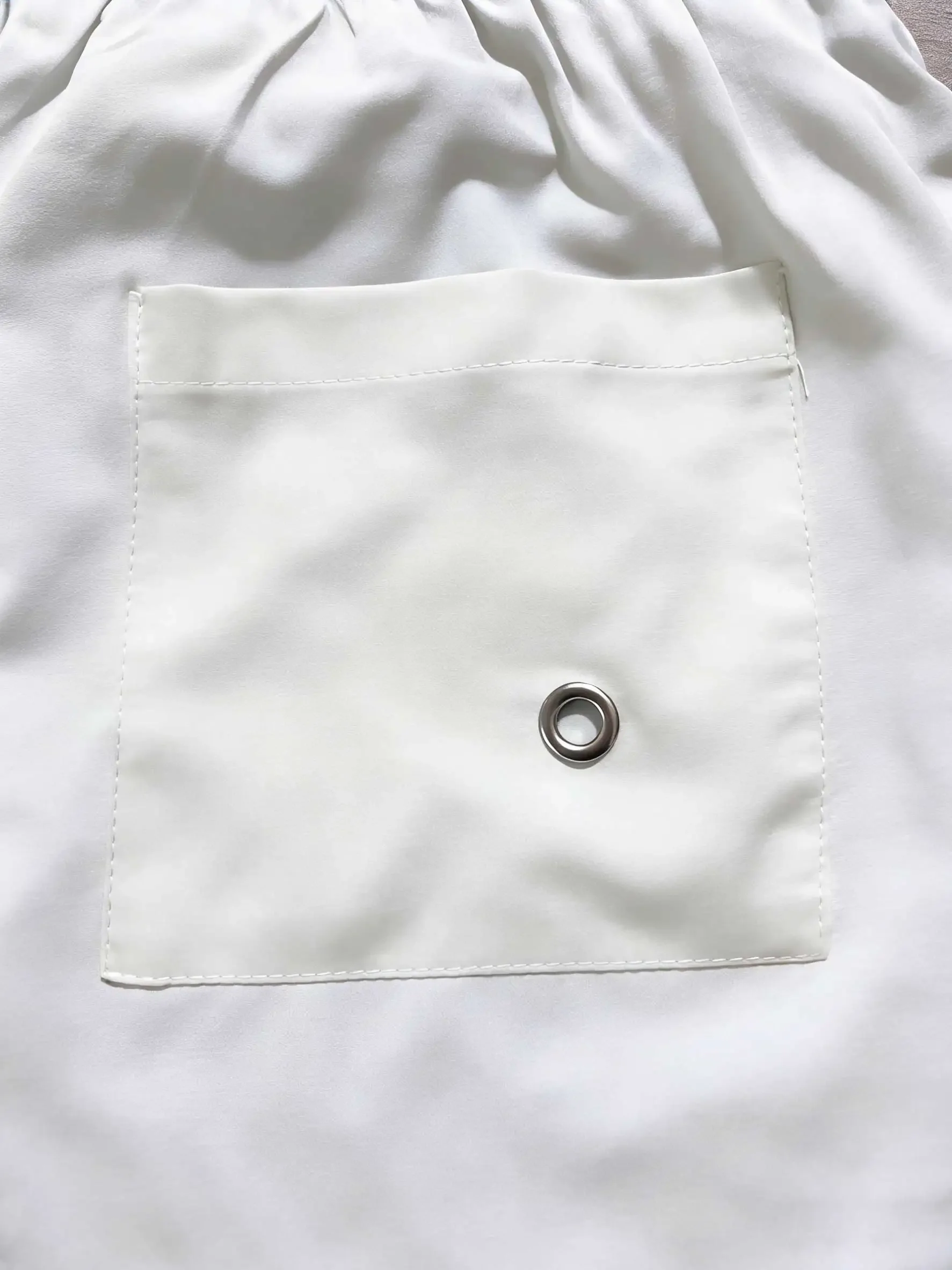 Men's beach quick drying swim trunks - Seagull pattern, drawstring waistband beach shorts, lightweight and breathable,