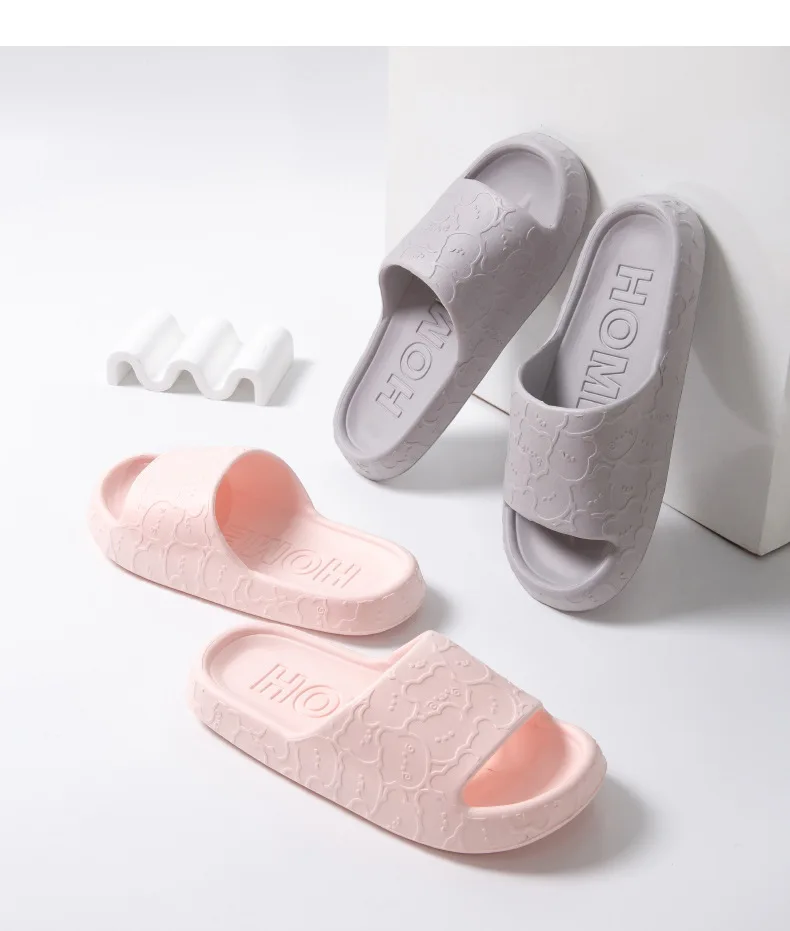 Cute Home Slippers Cloud Woman Bear Summer Beach Slides Indoor Soft Sole Non Slip Eva Sandals Men Male Flip Flops Shower Shoes