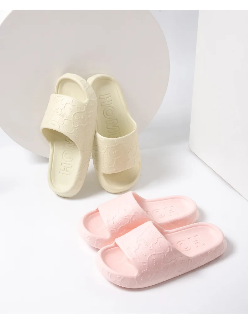 Cute Home Slippers Cloud Woman Bear Summer Beach Slides Indoor Soft Sole Non Slip Eva Sandals Men Male Flip Flops Shower Shoes