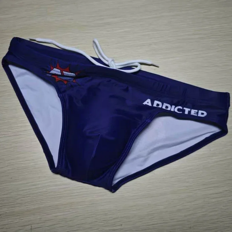 New men's swimming trunks printed low-rise European and American cup triangle beach hot spring BS425