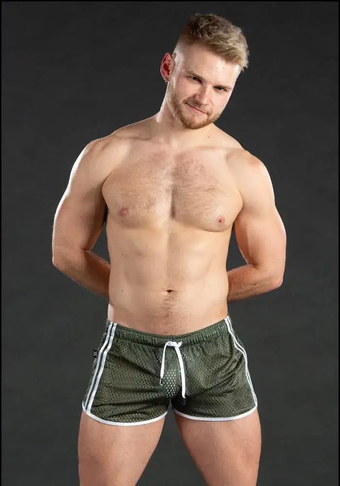 2026 New Gym Mens Summer Running Shorts Quick Dry grid Workout Short Pants GYM Wear Men Training Beach Breathable sports Shorts